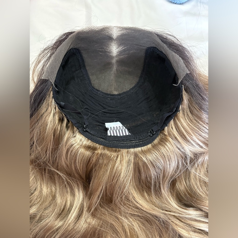 CSC Wig - Style Unknown - Picture 2 of 4